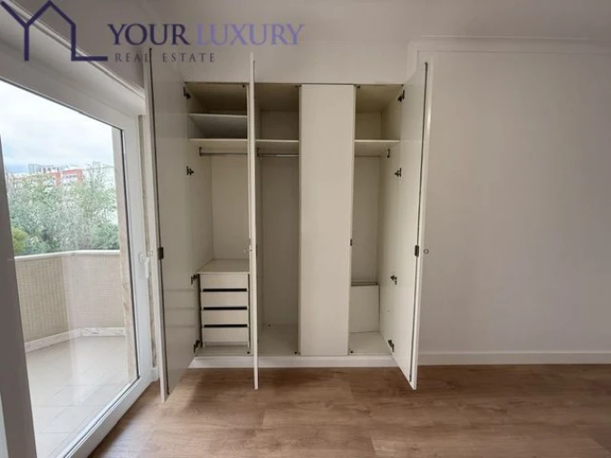 Apartamento T3 para Venda em São Domingos de Benfica Foto 14