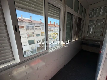 Apartamento T3 para Venda em Seixal, Arrentela e Aldeia de Paio Pires