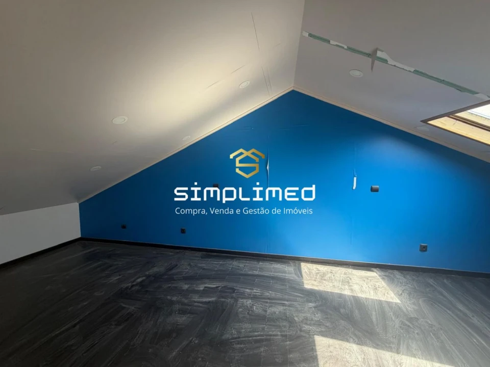 Apartamento T3 para Venda em Seixal, Arrentela e Aldeia de Paio Pires Foto 21