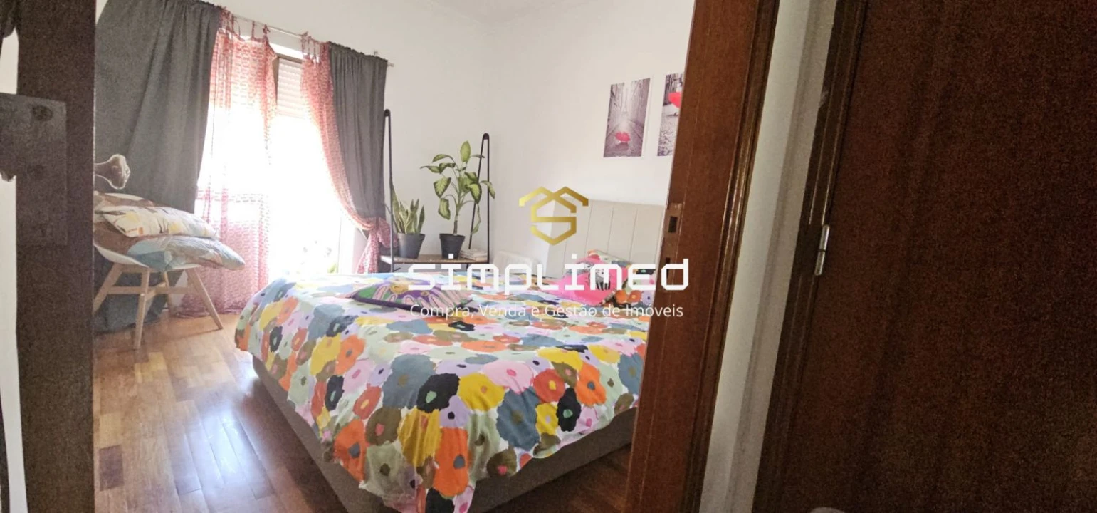 Apartamento T2 para Venda em Barreiro e Lavradio Foto 17