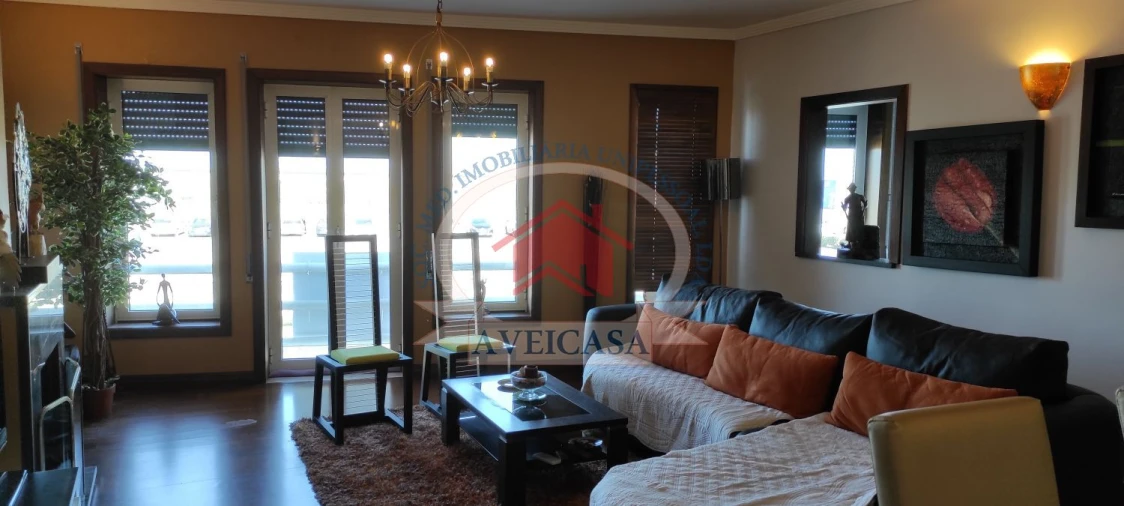Apartamento T3 para Venda em Glória e Vera Cruz Foto 7