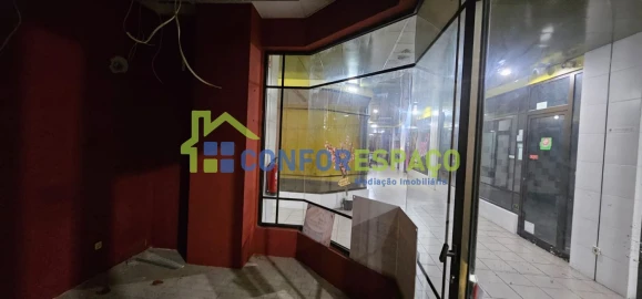 Loja para Arrendamento em Castelo Branco