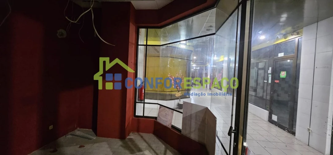 Loja para Arrendamento em Castelo Branco Foto 4