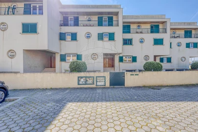 Moradia T4 para Venda em Gulpilhares e Valadares