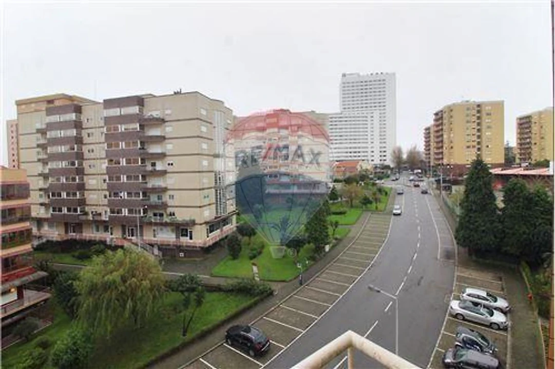 Apartamento T2 para Arrendamento em Santa Marinha e São Pedro da Afurada Foto 8