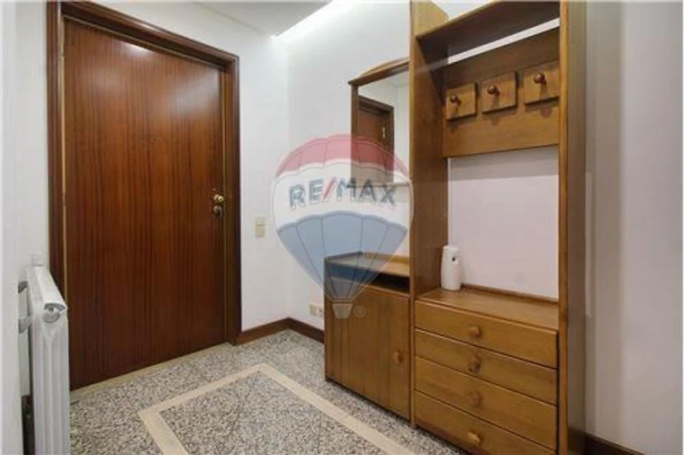 Apartamento T2 para Arrendamento em Santa Marinha e São Pedro da Afurada Foto 2