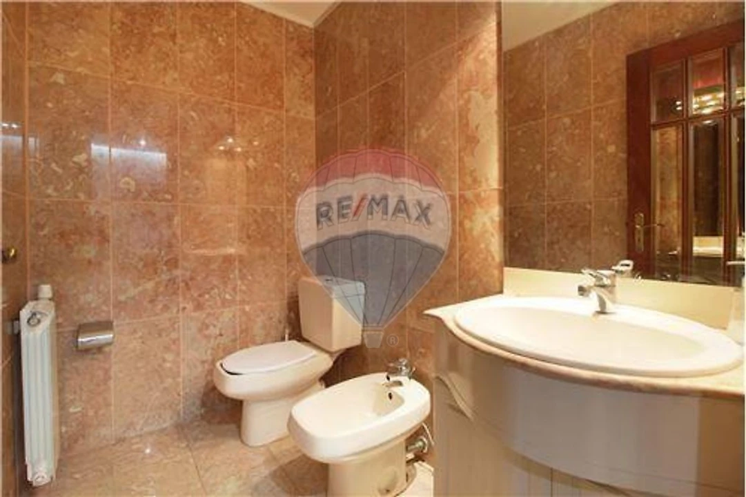 Apartamento T2 para Arrendamento em Santa Marinha e São Pedro da Afurada Foto 10