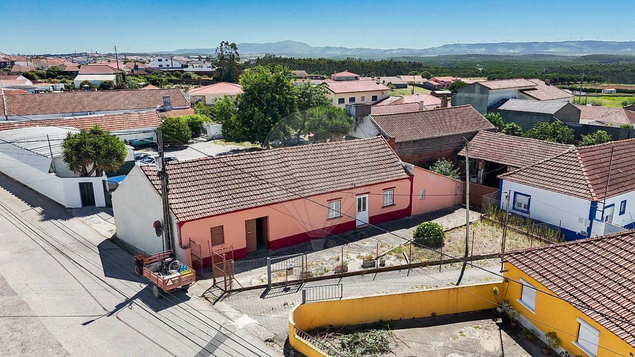 Moradia T2 para Venda em Campelos e Outeiro da Cabeça Foto 37