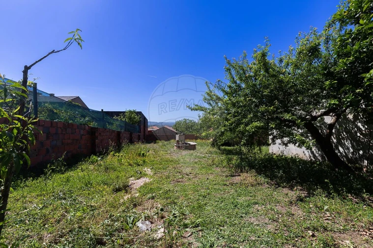 Moradia T2 para Venda em Campelos e Outeiro da Cabeça Foto 33