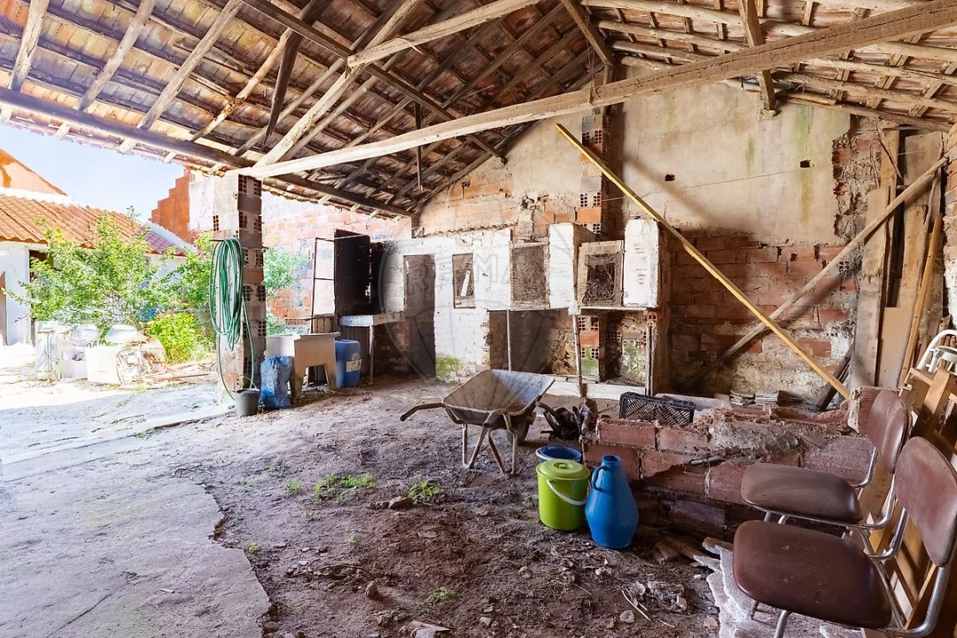 Moradia T2 para Venda em Campelos e Outeiro da Cabeça Foto 31