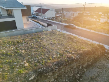 Terreno para Venda em Vialonga