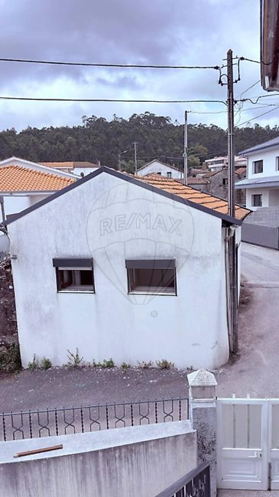 Moradia T1 para Venda em Fajões Foto 6