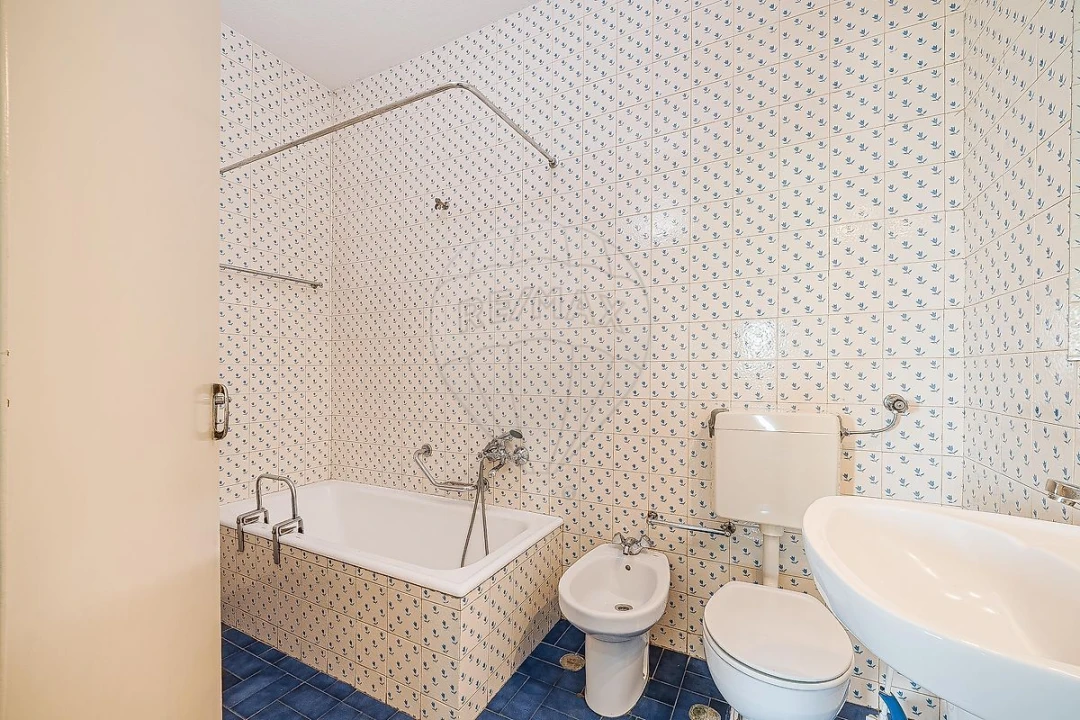 Apartamento T5 para Venda em Olivais Foto 31