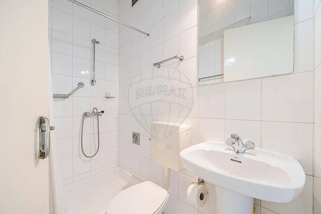 Apartamento T5 para Venda em Olivais Foto 32