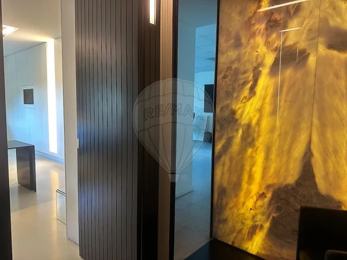 Escritório para Arrendamento em Sacavém e Prior Velho Foto 3
