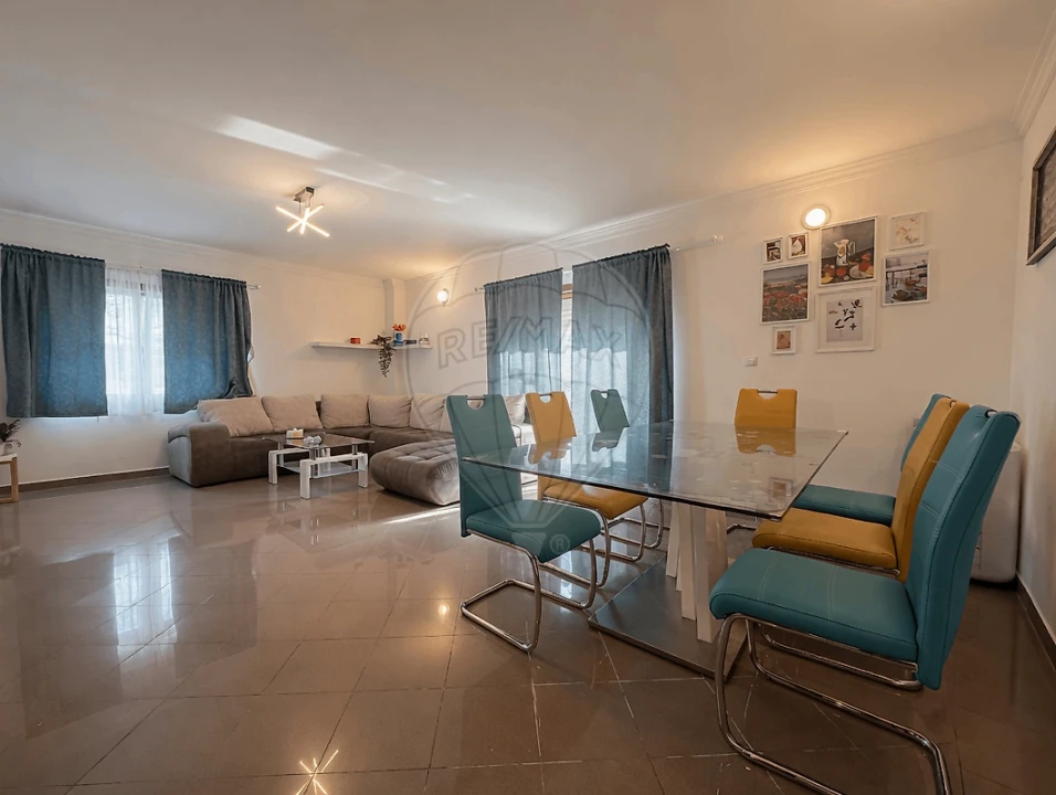 Apartamento T3 para Venda em Azambuja Foto 10