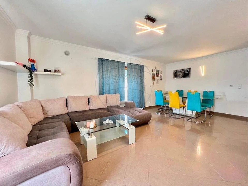 Apartamento T3 para Venda em Azambuja Foto 3
