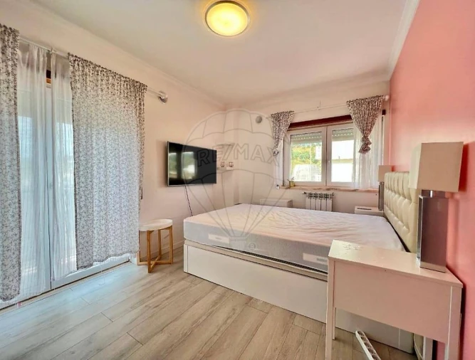 Apartamento T3 para Venda em Azambuja Foto 19