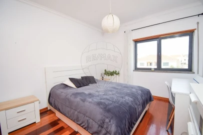 Apartamento T3 para Venda em São Domingos de Rana