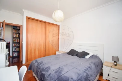 Apartamento T3 para Venda em São Domingos de Rana