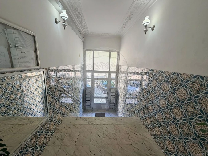 Apartamento T2 para Venda em Amora Foto 2