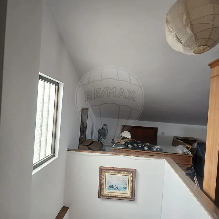 Apartamento T2 para Venda em Santo Antonio dos Olivais Foto 2