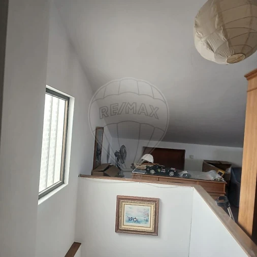 Apartamento T2 para Venda em Santo Antonio dos Olivais Foto 2