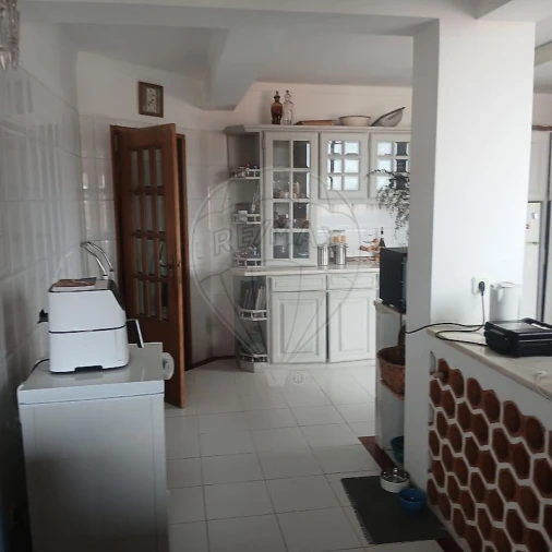Apartamento T2 para Venda em Santo Antonio dos Olivais Foto 3