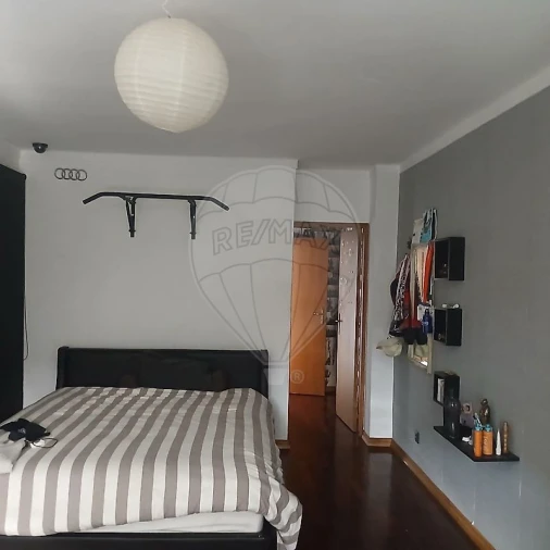 Apartamento T2 para Venda em Santo Antonio dos Olivais Foto 8