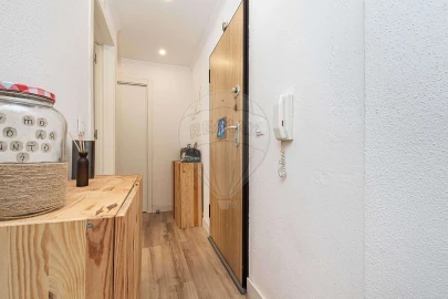 Apartamento T2 para Venda em São Domingos de Benfica
