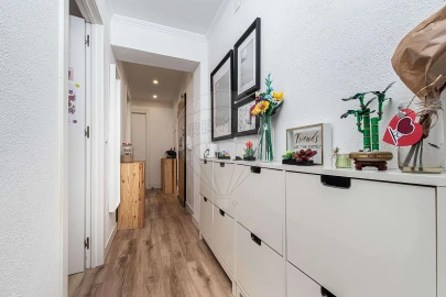 Apartamento T2 para Venda em São Domingos de Benfica