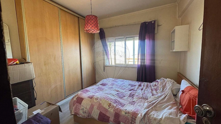 Apartamento T1 para Venda em Cacém e São Marcos Foto 2