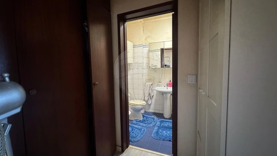 Apartamento T1 para Venda em Cacém e São Marcos Foto 3