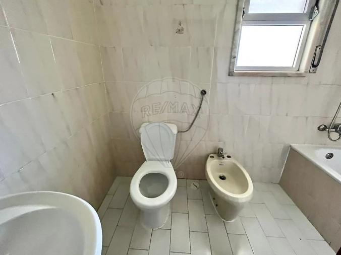 Apartamento T2 para Venda em Cacém e São Marcos Foto 16