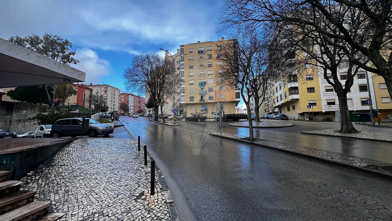 Apartamento T2 para Venda em Cacém e São Marcos Foto 6