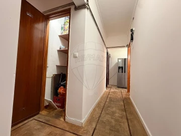 Apartamento T3 para Venda em Rio de Mouro