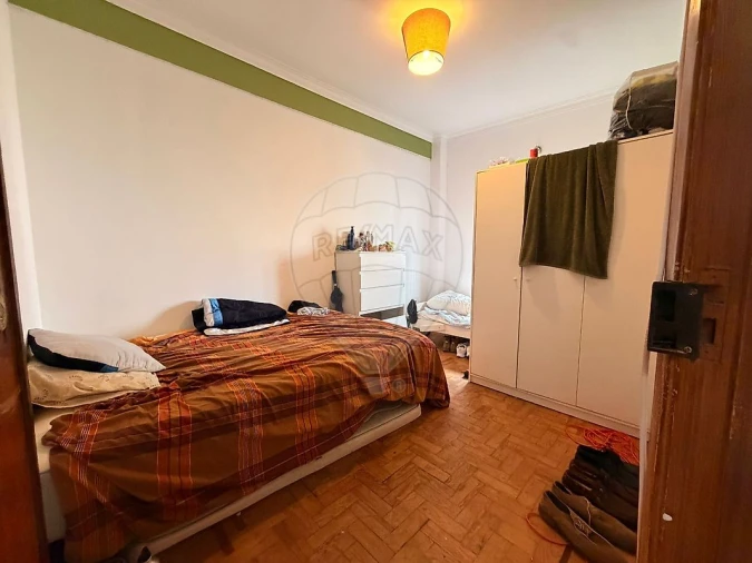 Apartamento T3 para Venda em Rio de Mouro Foto 12