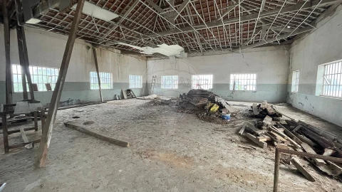Armazém para Venda em Vilar de Pinheiro
