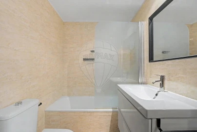 Apartamento T2 para Venda em Campanhã