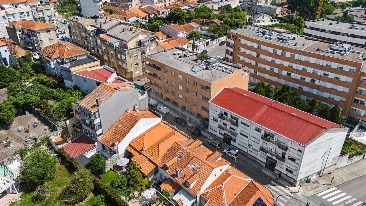 Apartamento T2 para Venda em Campanhã Foto 1