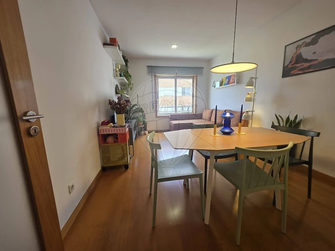 Apartamento T2 para Venda em Campanhã Foto 3