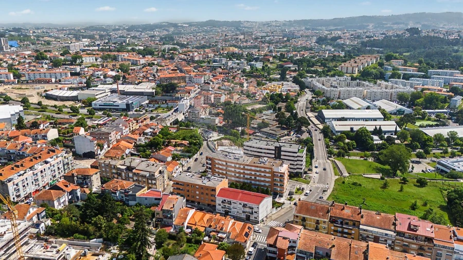 Apartamento T2 para Venda em Campanhã Foto 2