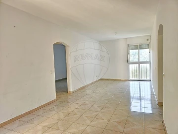 Apartamento T2 para Venda em Corroios