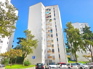 Apartamento T2 para Venda em Corroios