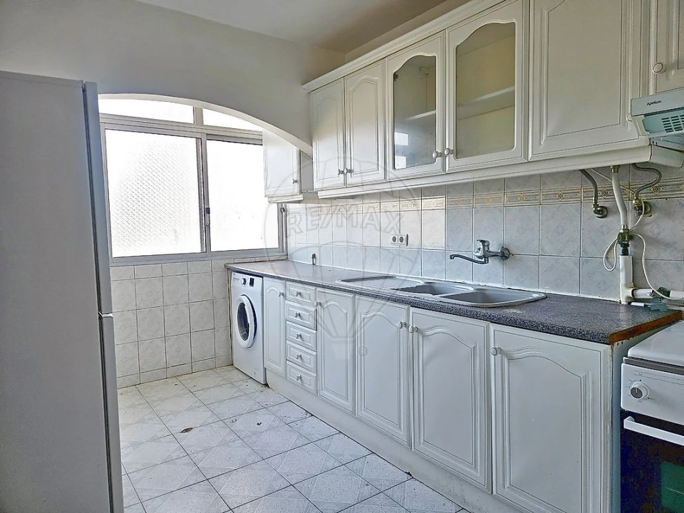 Apartamento T2 para Venda em Corroios Foto 15