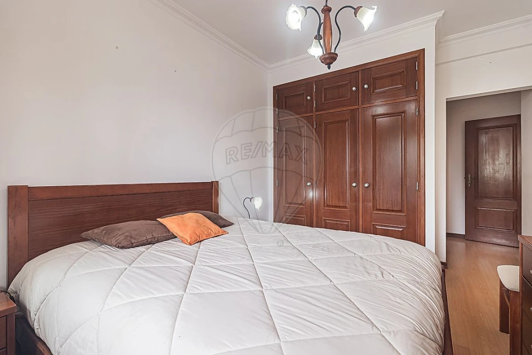 Apartamento T3 para Venda em Almargem do Bispo, Pêro Pinheiro e Montelavar Foto 18