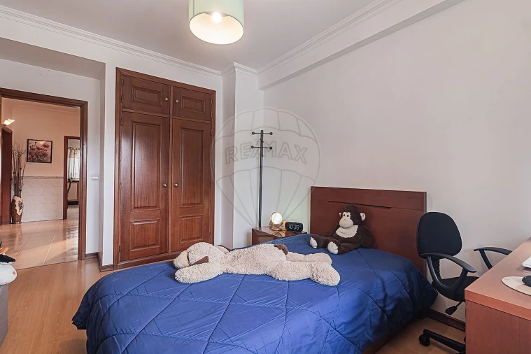 Apartamento T3 para Venda em Almargem do Bispo, Pêro Pinheiro e Montelavar Foto 12