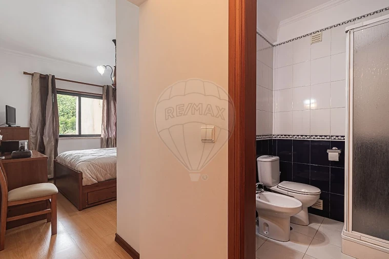 Apartamento T3 para Venda em Almargem do Bispo, Pêro Pinheiro e Montelavar Foto 15