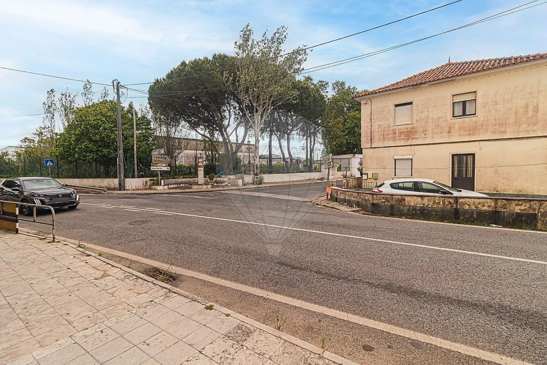 Apartamento T3 para Venda em Almargem do Bispo, Pêro Pinheiro e Montelavar Foto 7