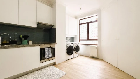 Apartamento T3 para Venda em Póvoa de Varzim, Beiriz e Argivai